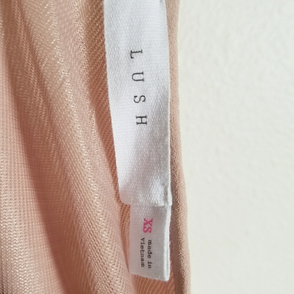 Lush Y-Neck Dress - Picture 6 of 8